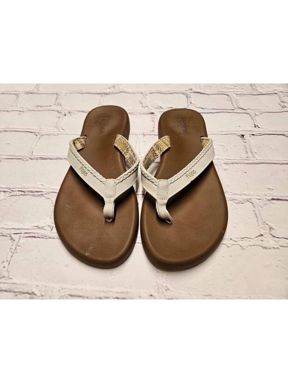 Flojos Womens Memory Foam Margo Flip-Flops